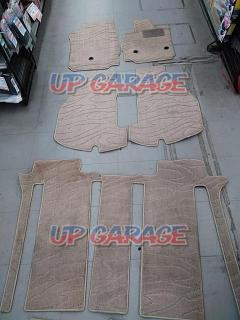 Unknown Manufacturer
30 series
Velfire
Previous period
7-seater
Floor mat