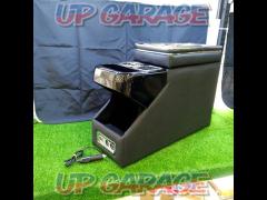 Recommended for minivans!
Unknown Manufacturer
Center console
