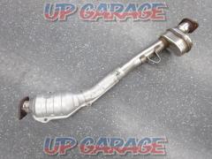 Toyota
Genuine second catalyst
■
86
ZN6
Late version