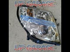 Nissan genuine (NISSAN) ELGRAND/E51 rider late genuine headlight
※ Driver's seat side only