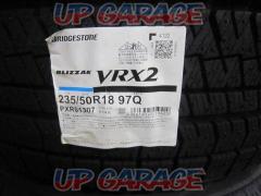 BRIDGESTONE
BLIZZAK
VRX2
235 / 50-18
Tire only four
W01378