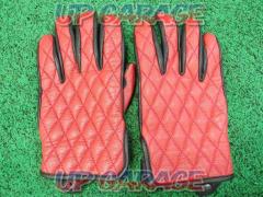 HEAVY
HGGP-05S
Diamond stitch
goat leather plain gloves
Red
M size