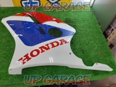 HONDA (Honda)
CBR250RR (MC22) genuine
Side cowl / side cover
(tricolor)
Left side only / LH
1 set
#one side