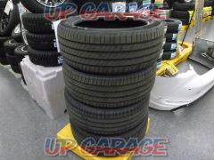MICHELIN
PRIMACY 4
Tire only four