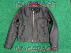 ulcolow
Single leather jacket
black
Size: 40