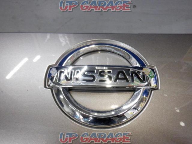 Nissan
Genuine front bumper-02