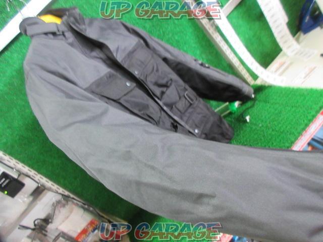 ROUGH & ROAD (Rafuandorodo)
RR6515
Winter jacket
Size: M-08