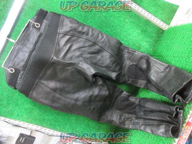 Good Luck
Leather pants
Size 32 inches-10