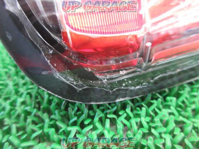 [Right side only] manufacturer unknown
LED tail lens
Toyota
200 series
Hiace-06