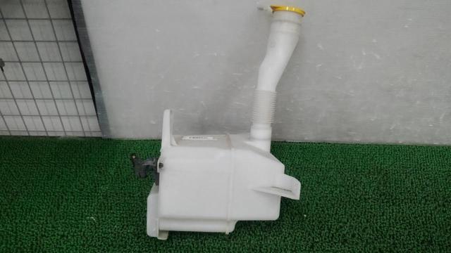 SUBARU (subaru) genuine washer tank
Legacy (BP5)-01
