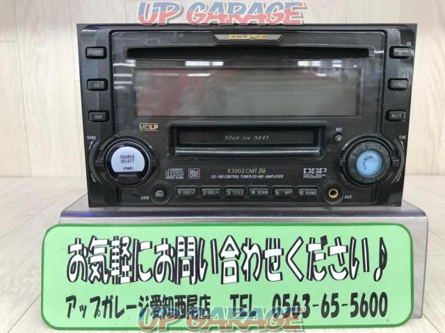 Wakeari
ECLIPSE
E 3302
CMT
BK
■
2002 model
CD / MD / front AUX compatible-01