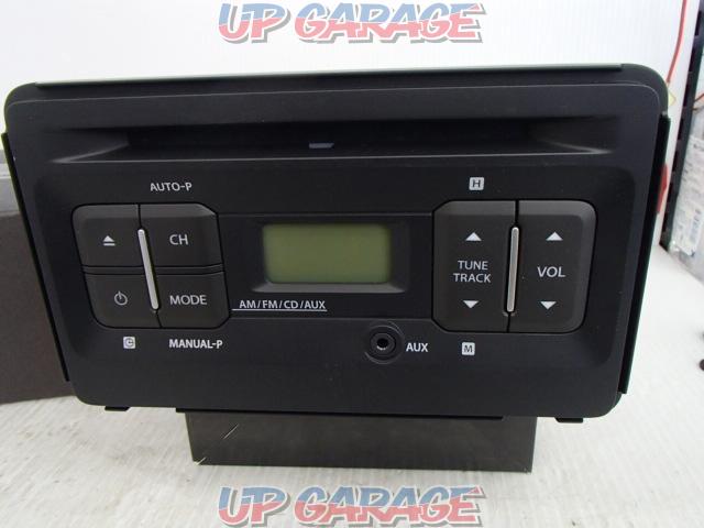 SUZUKI
PS-3567
39101 - 63 R 00
MH55S
Wagon R
Genuine
Profiled CD tuner
With AUX terminal-01