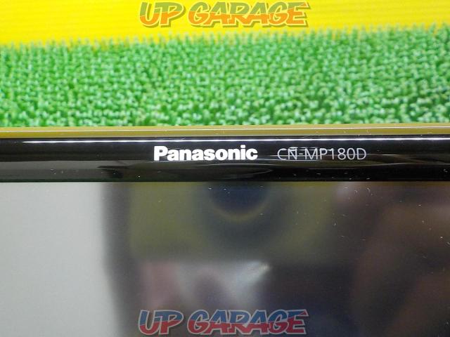 Panasonic
CN-MP180D-K  2009 model / 5 inch wide monitor / Built-in one segment / 12 V car only -03