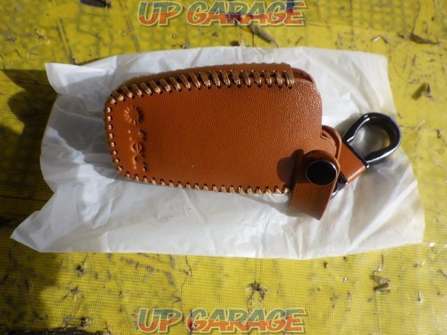 Fleur
for remote control key
Leather cover-03