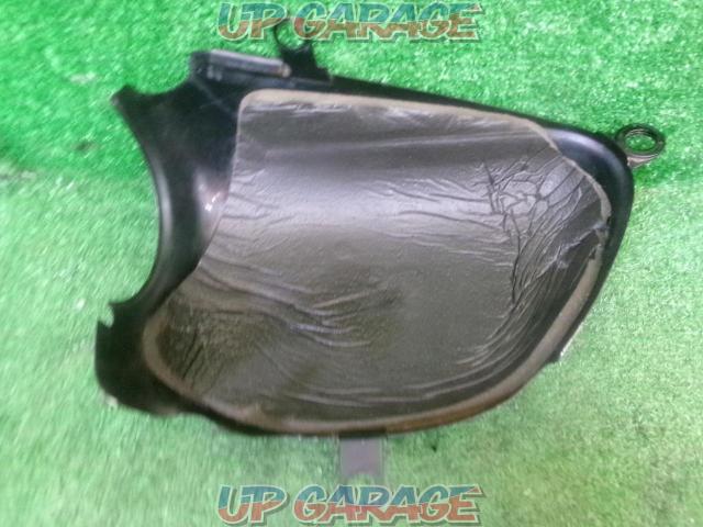 W650 (removed from unknown model year)
KAWASAKI genuine
Side cover
Right and left-05