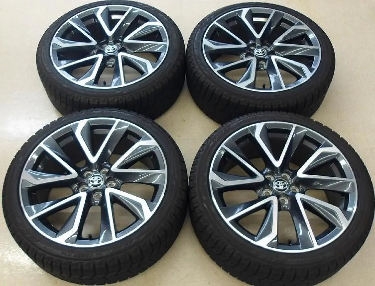 スタッドレスタイヤホイールセット