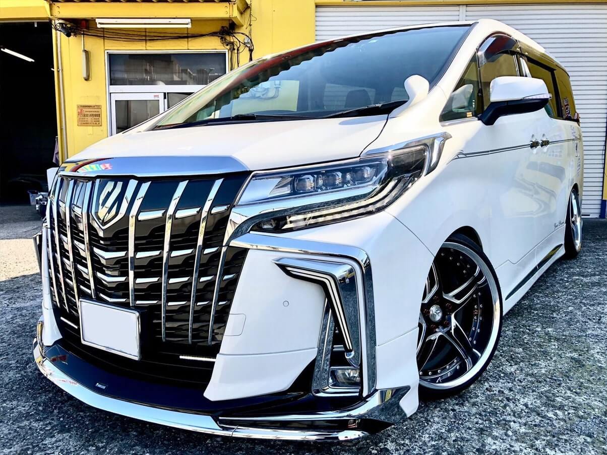 TOYOTA アルファード(AGH30W)