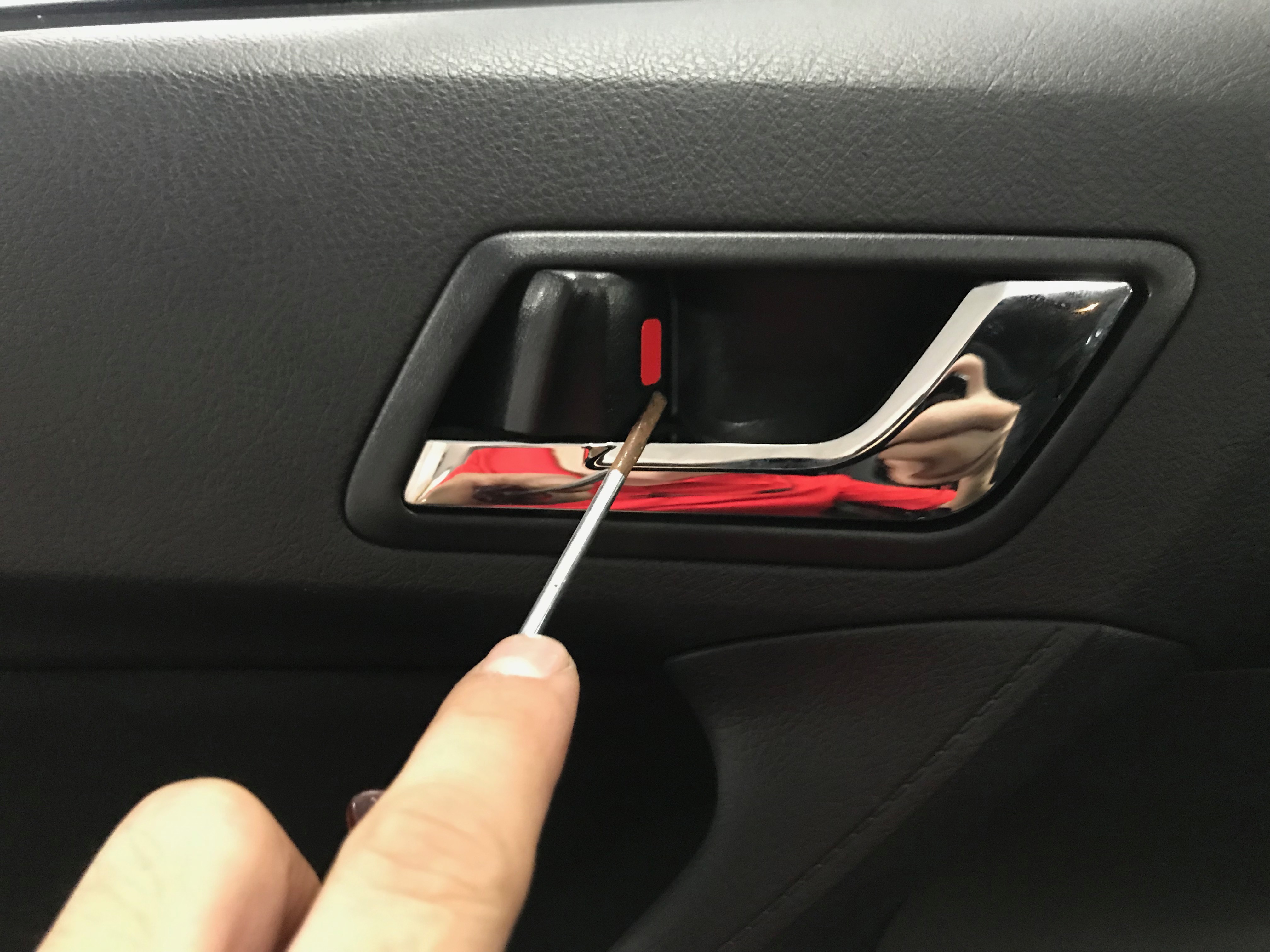 130マークxでスピーカー取付 アップガレージ横須賀根岸店 公式shopブログ 130マークxでスピーカー取付 アップガレージ横須賀根岸店 公式shopブログ