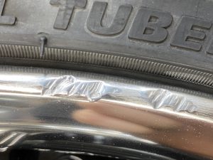 廃タイヤ回収 と明日の営業について アップガレージホイールズ富山高岡店 公式shopブログ