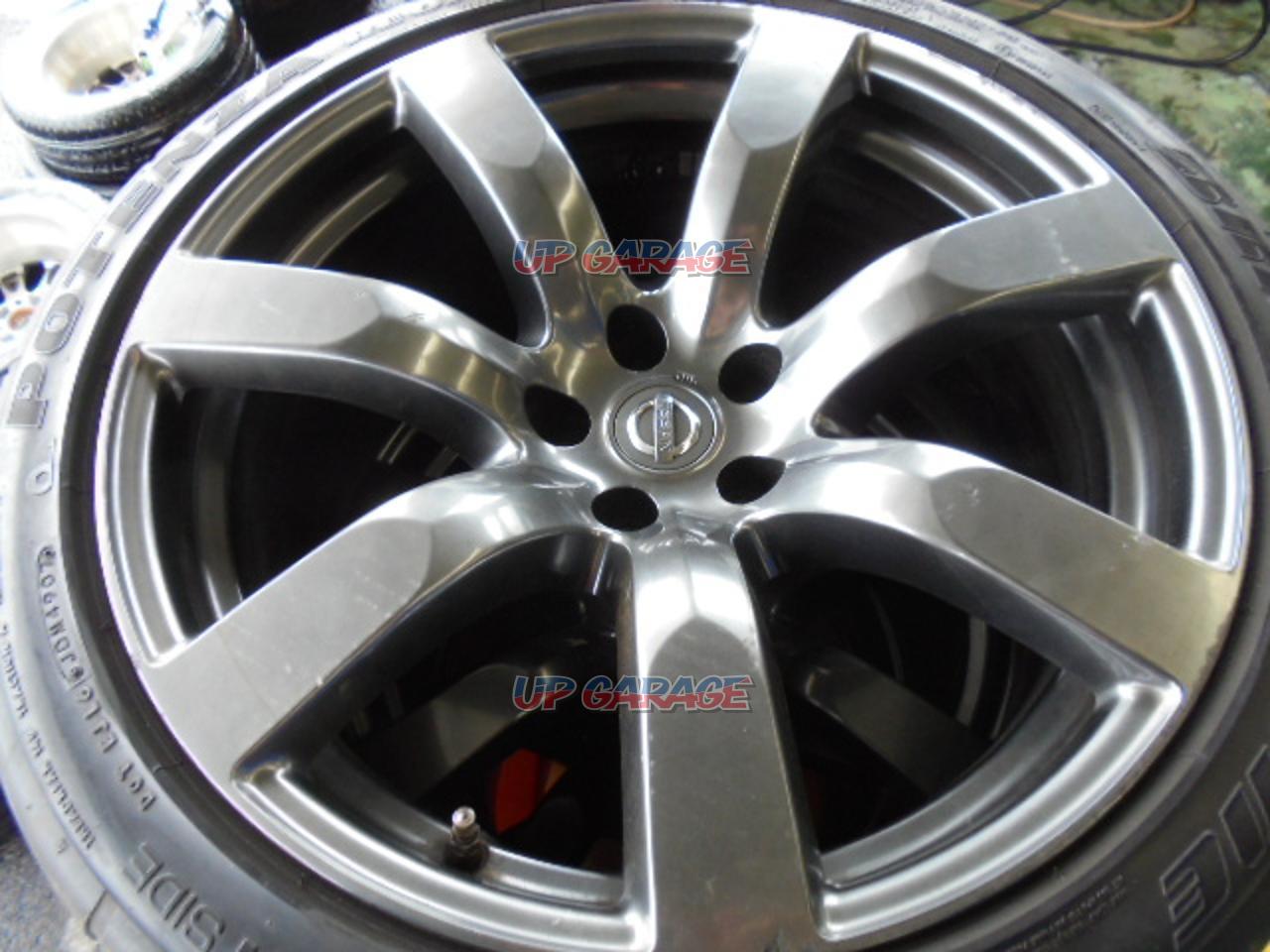 Nissan R35 Gt R純正 インチタイヤホイールset買取実績 タイヤホイールの買取はアップガレージ